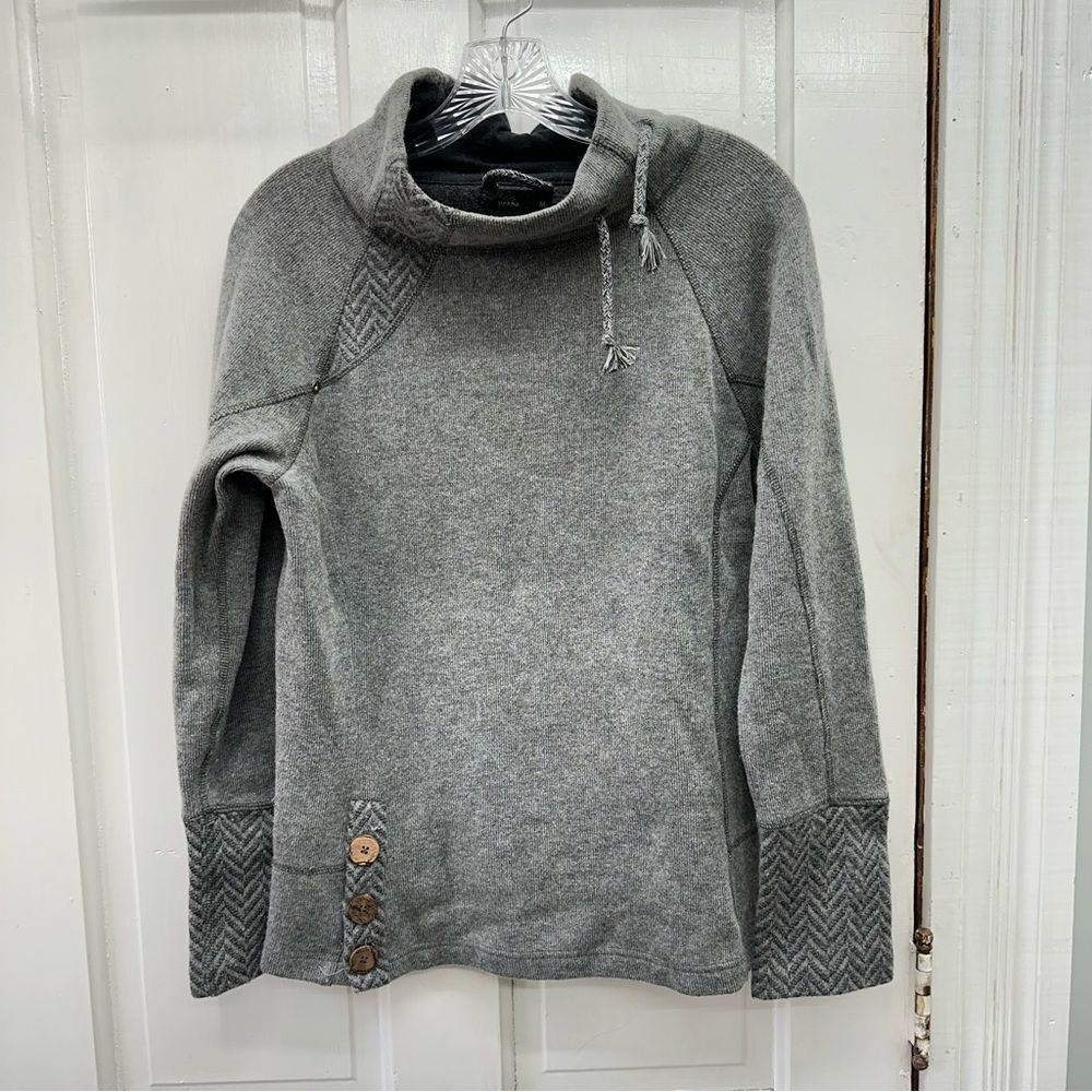 Prana Lucia long sleeve gray wool blend sweater button accents women's medium